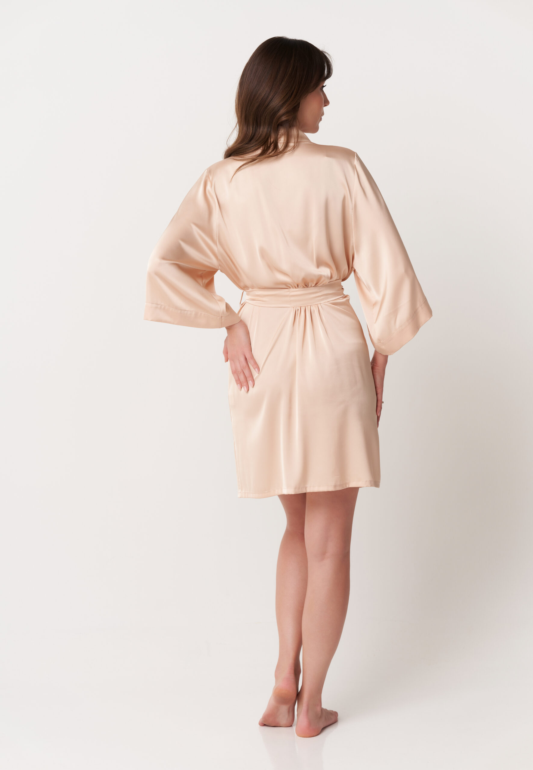 Veļa-Halāts Kimono Harmony Beige-maiga satīna naktsveļa.